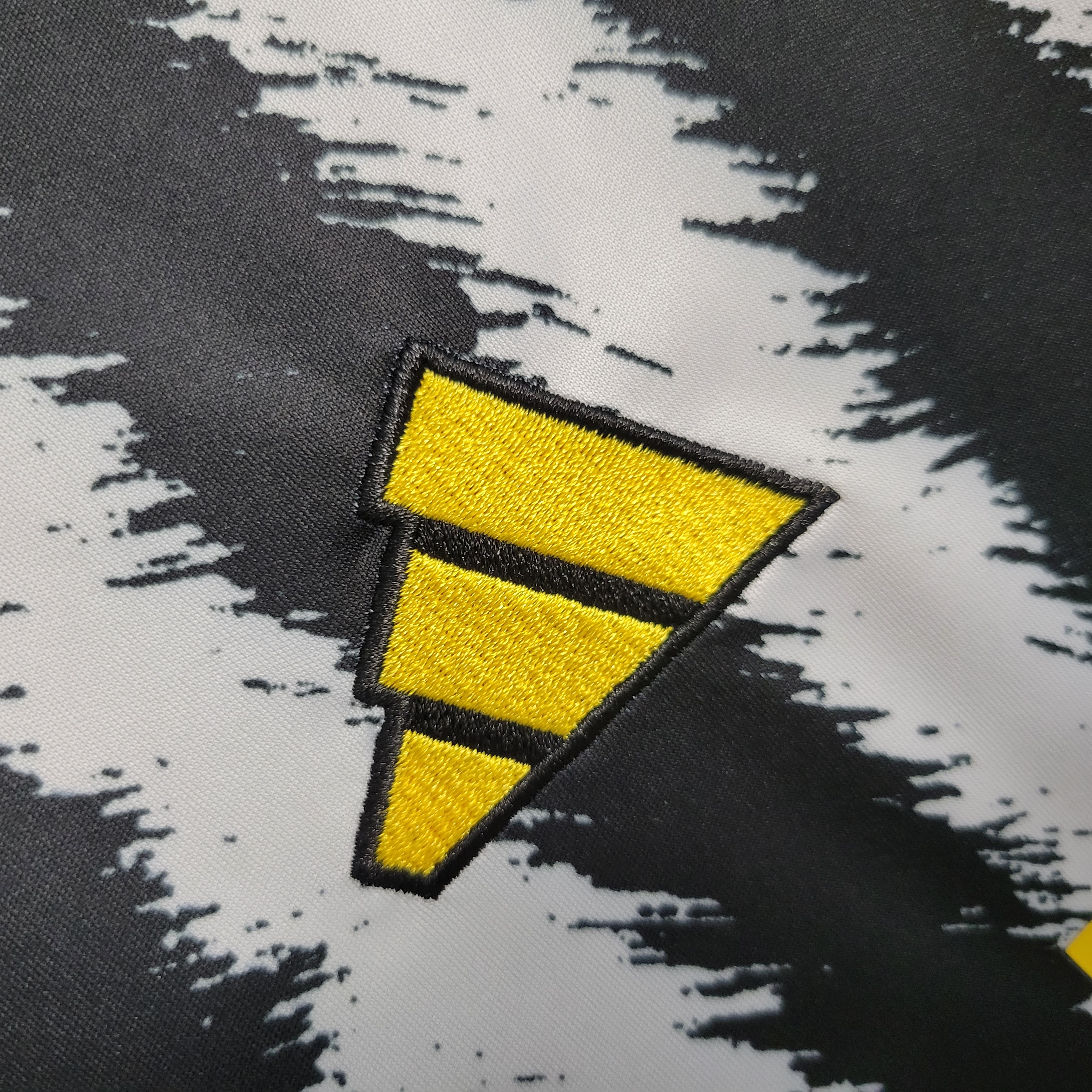 23/24 Juventus Home Jersey - Fans Version