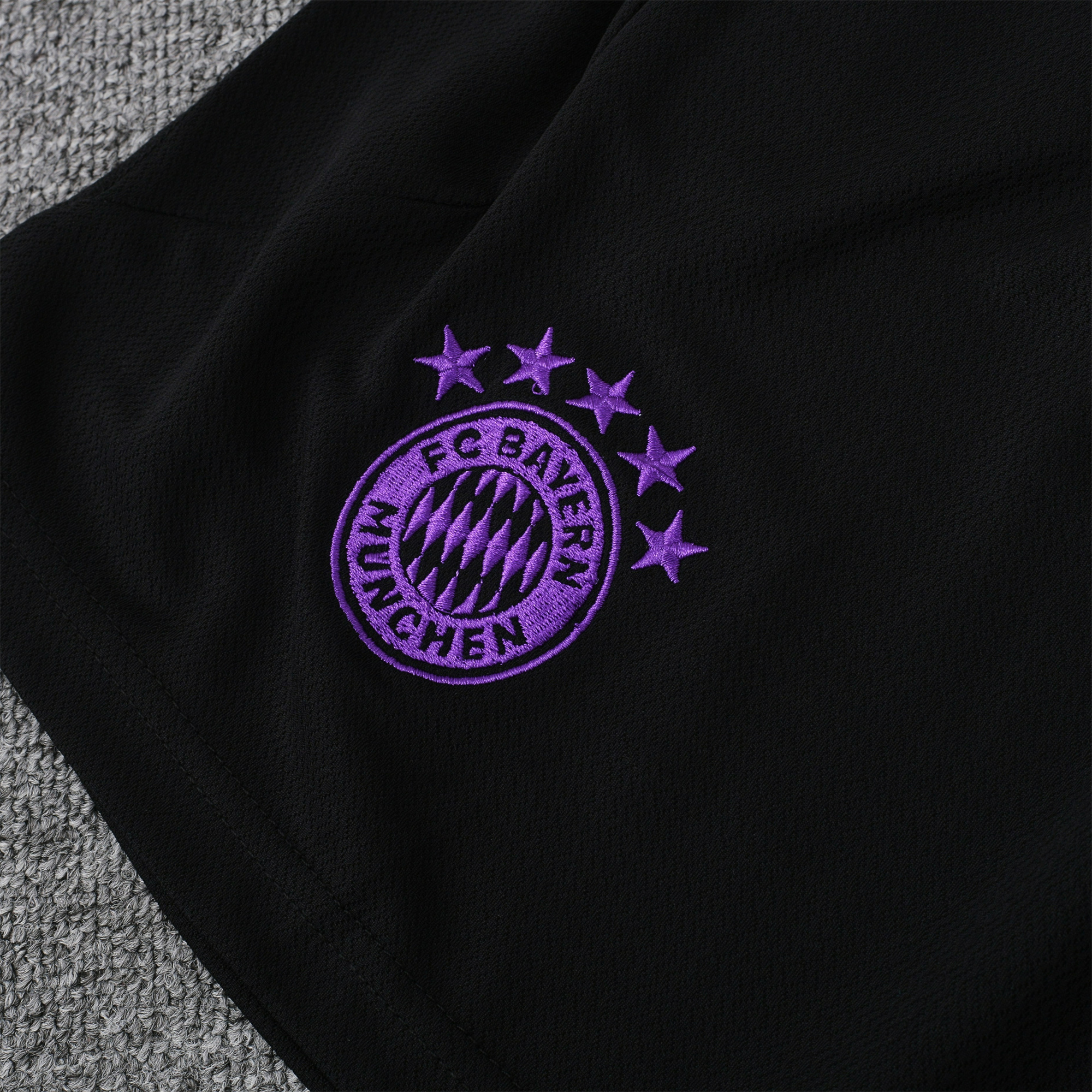 Bayern Munich 23-24 Short-Sleeve Training Set - Black