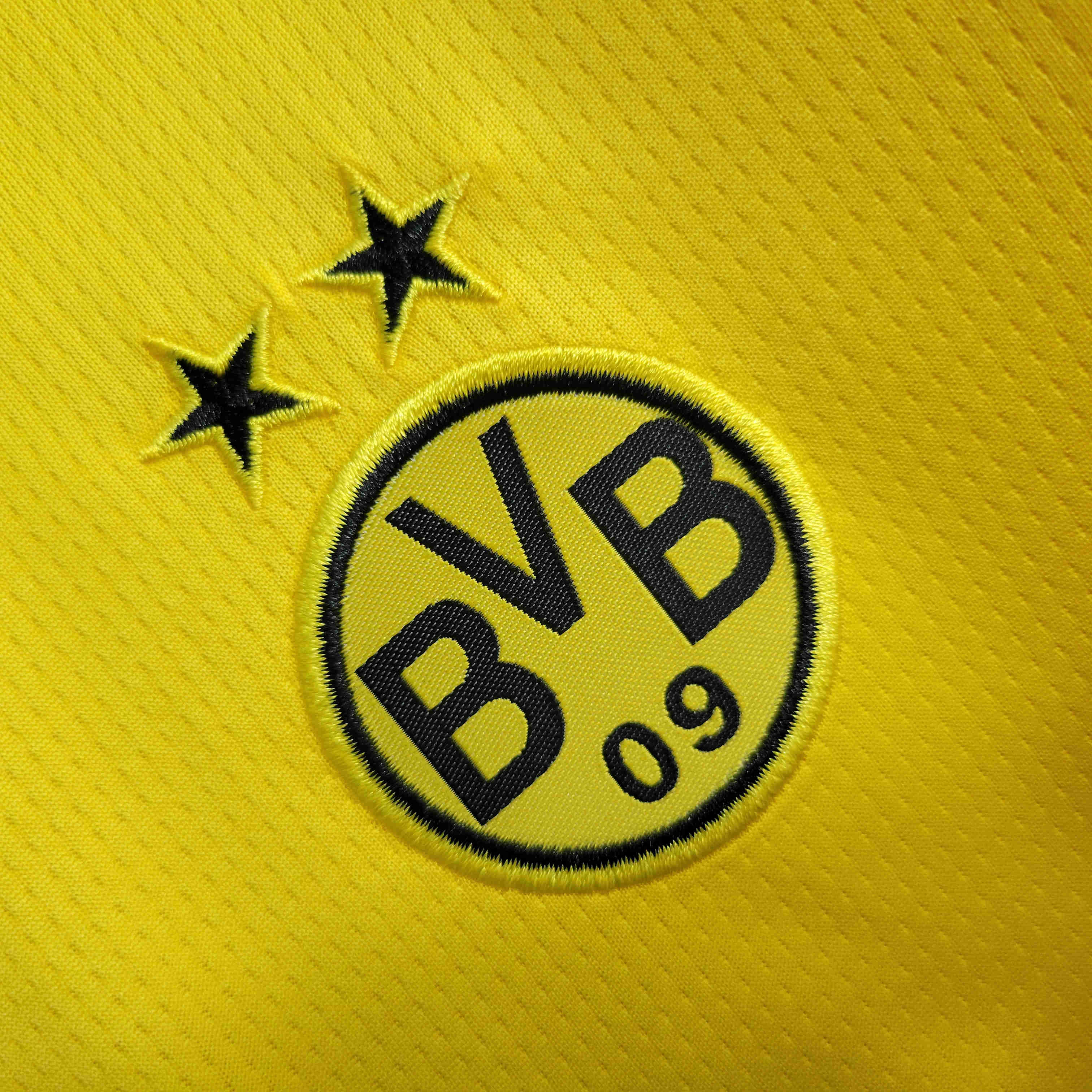 Dortmund 23-24 Home Kids kit