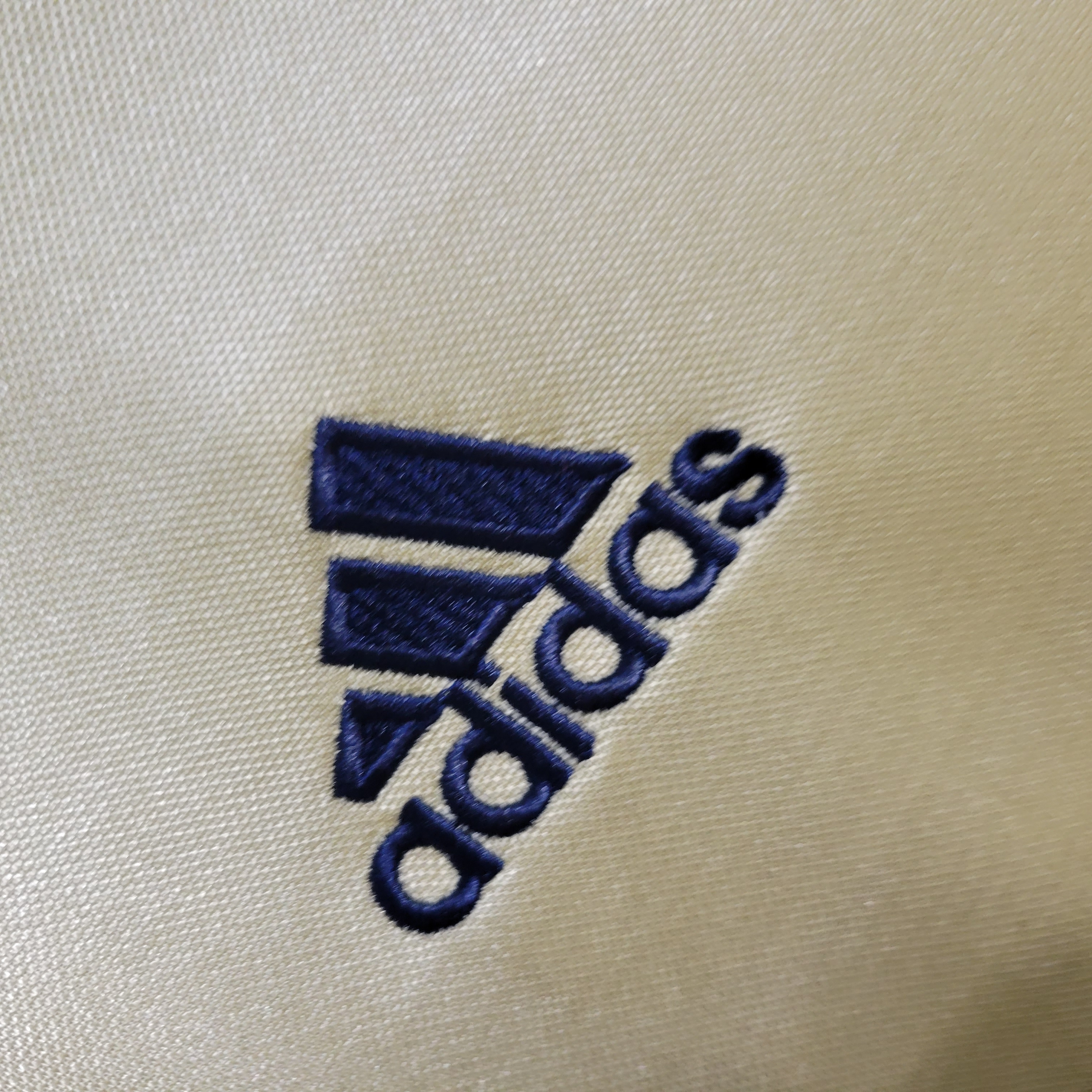 Bayern Munich Retro 04-05 Away Shirt