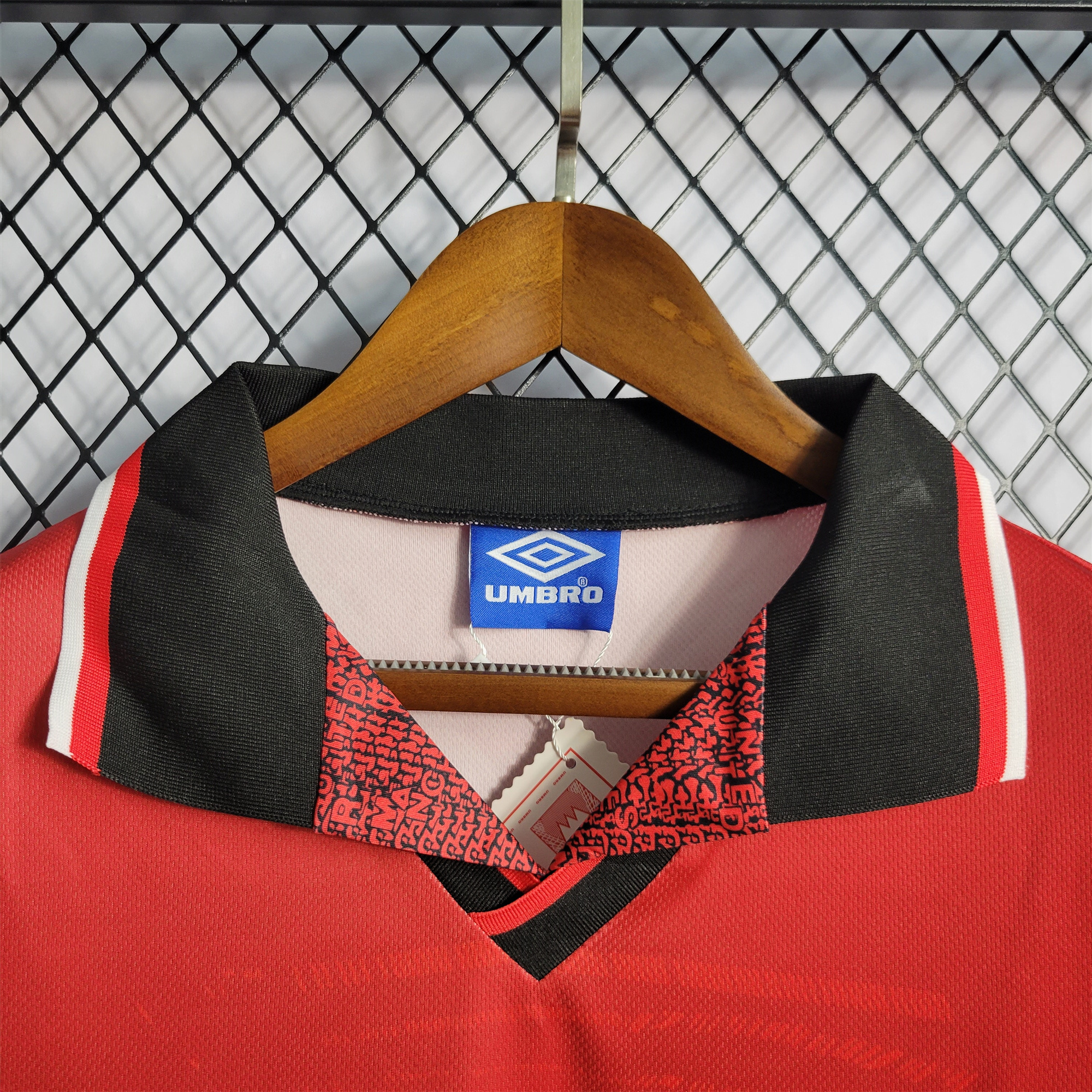 Manchester United Retro 94-96 Home Jersey
