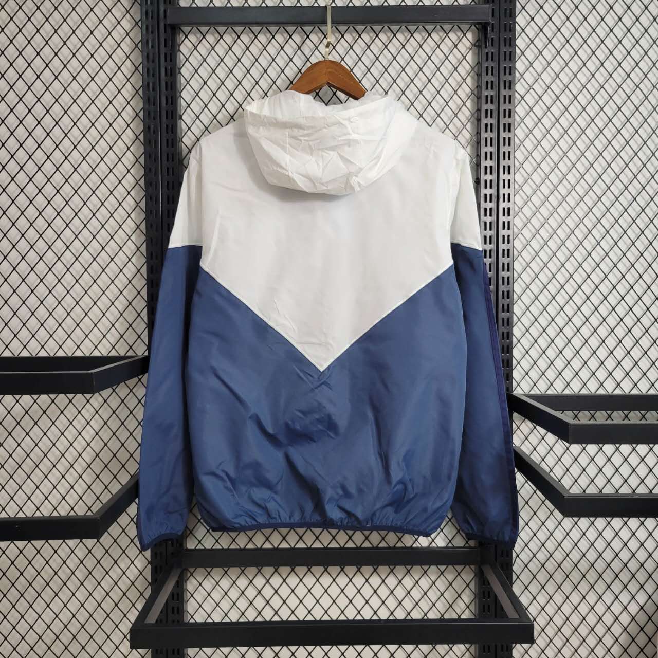 Real Madrid 23-24 Player Windbreaker Jacket - White & Blue