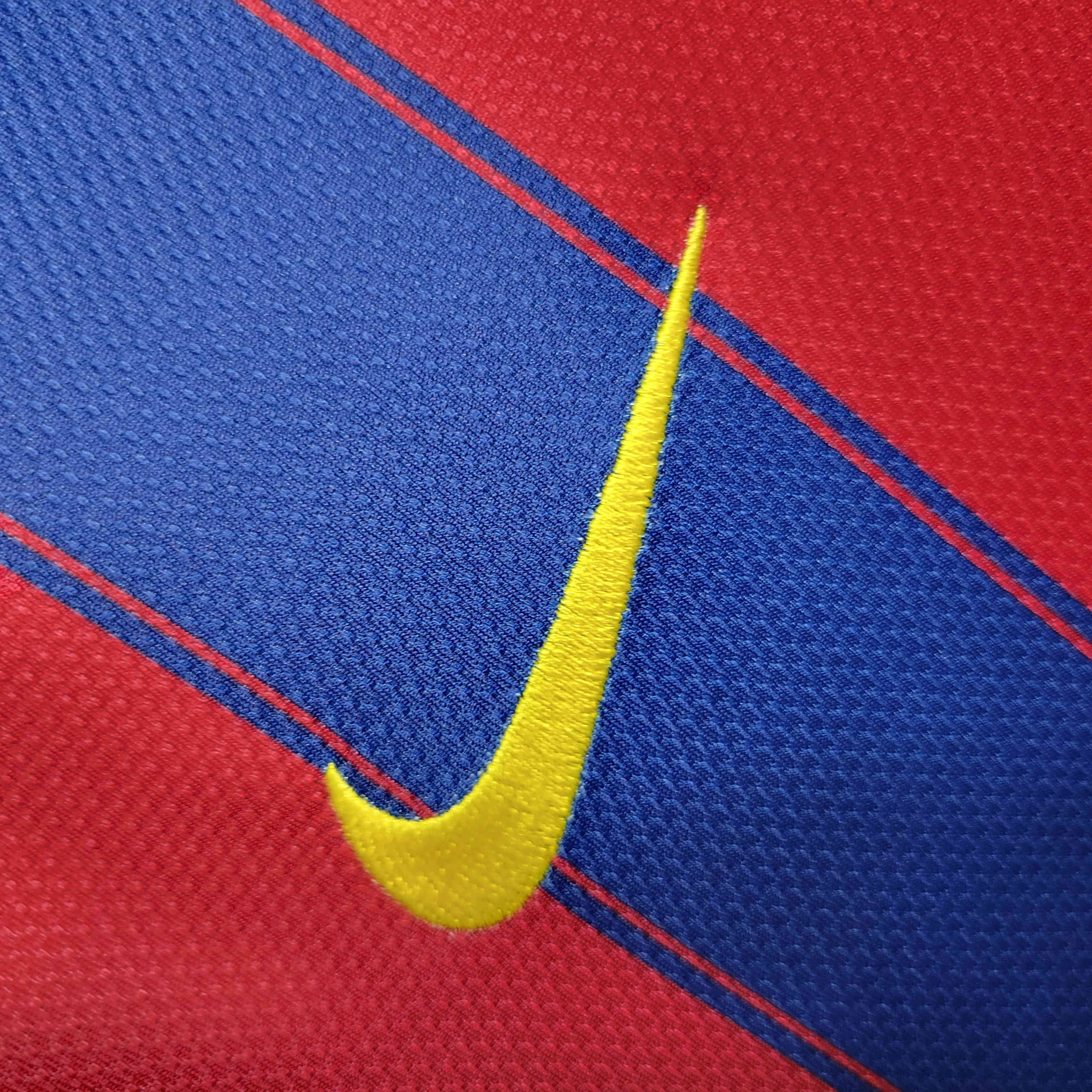 B.A.R.S.A Retro 09-10 Home Stadium Jersey