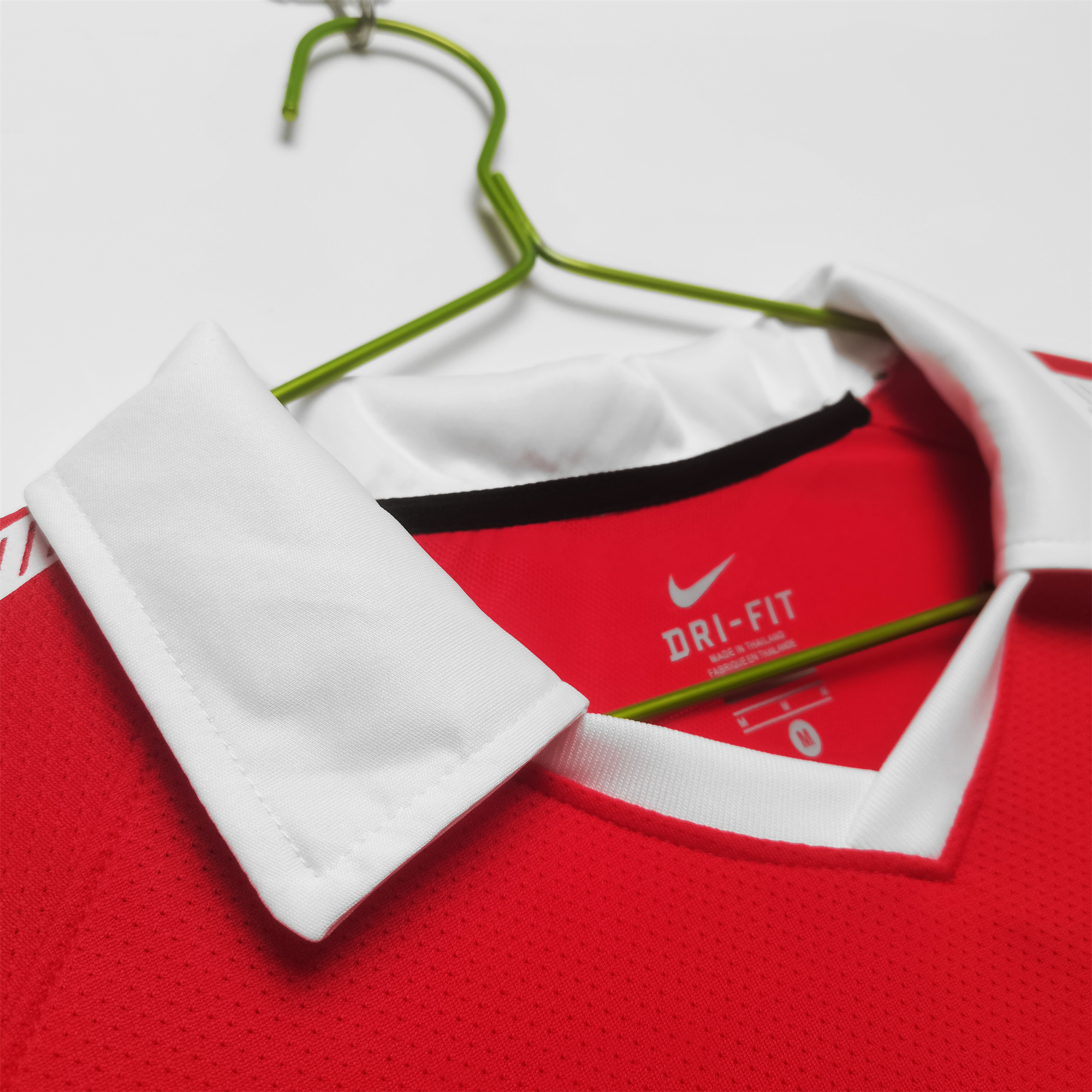 Manchester United Retro 10-11 Home Stadium Jersey