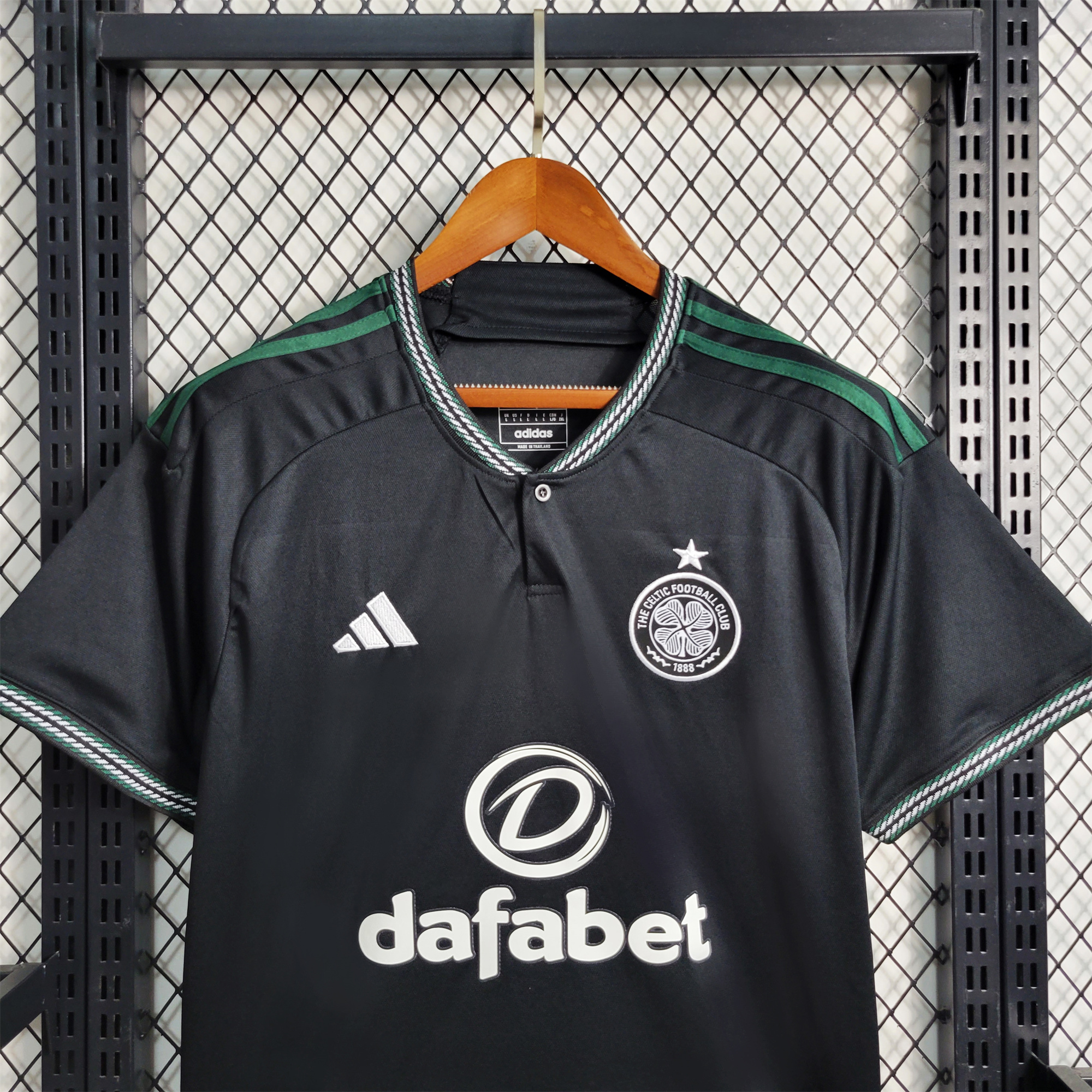 Celtic 23-24 Away Stadium Jersey - Fans Version