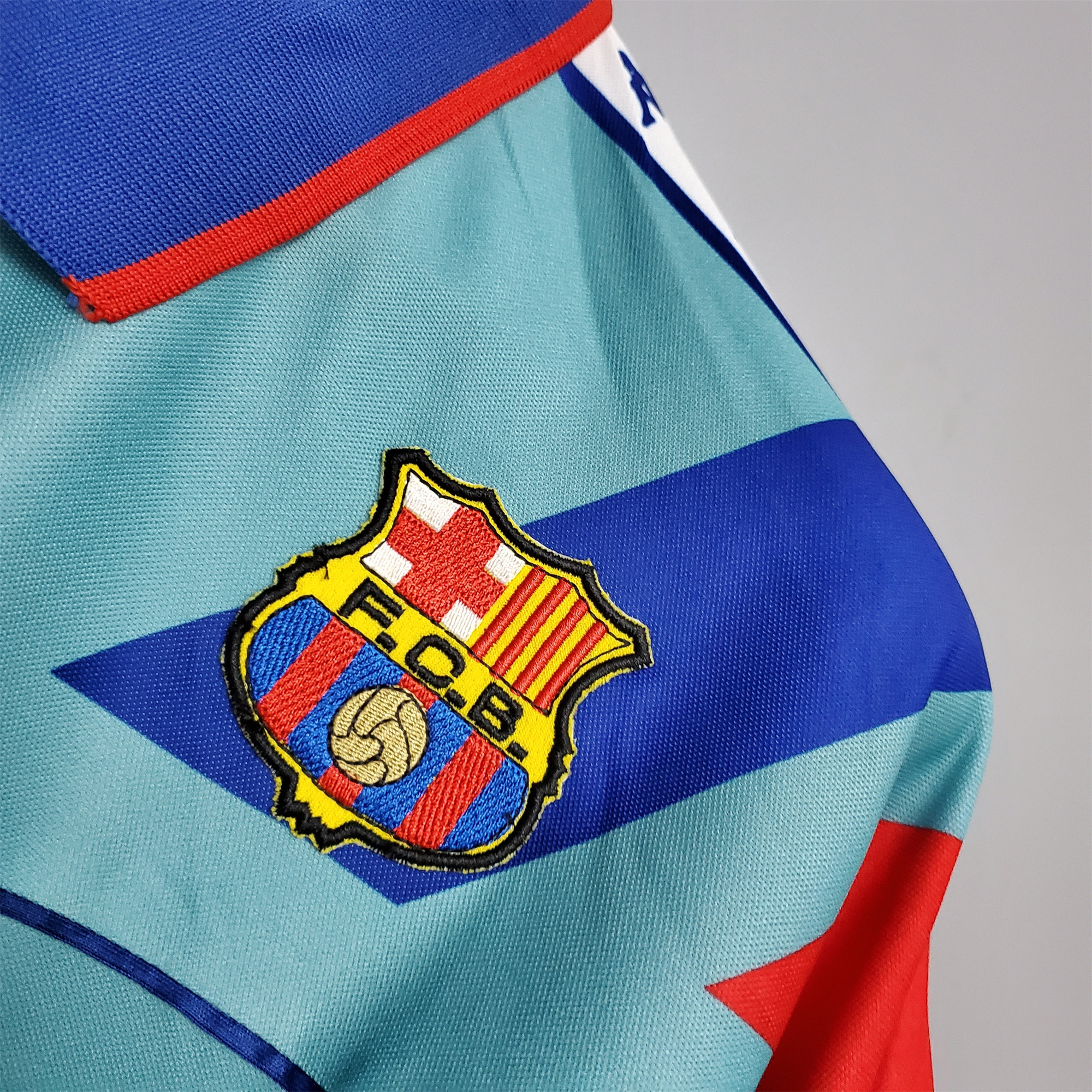B.A.R.S.A Retro 92-95 Away Stadium Jersey