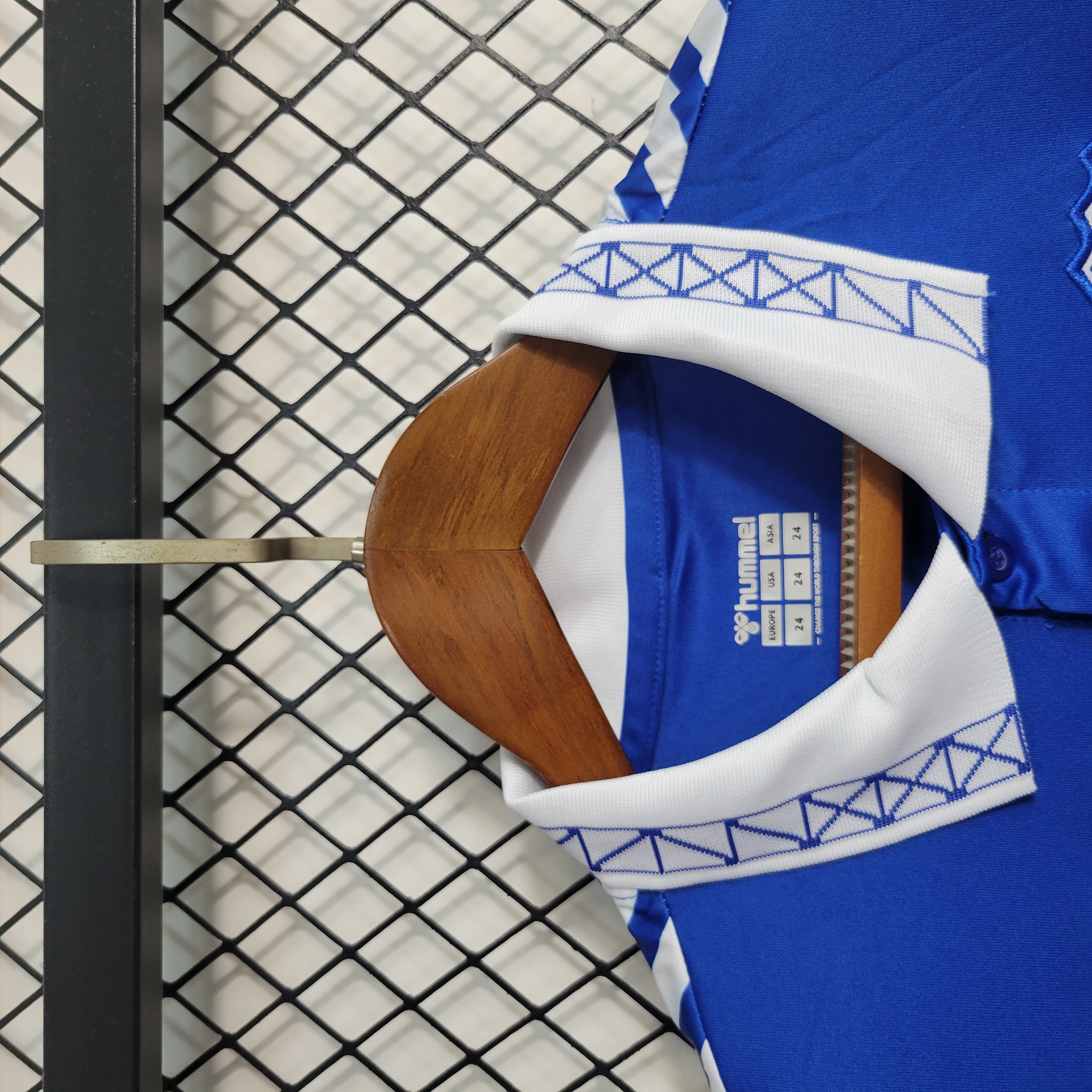 Everton 23-24 Home Kids Kit