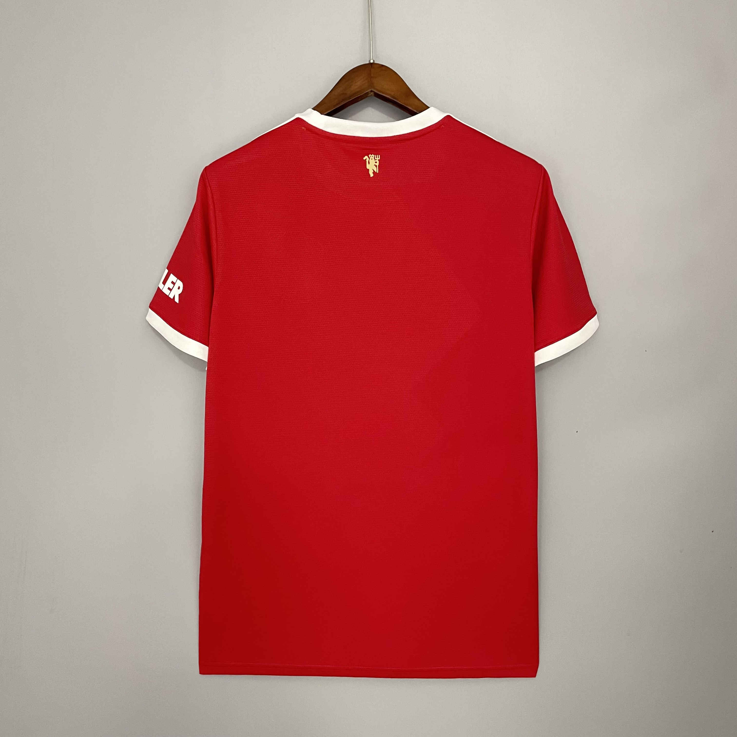 Manchester United Retro 21-22 Home Jersey