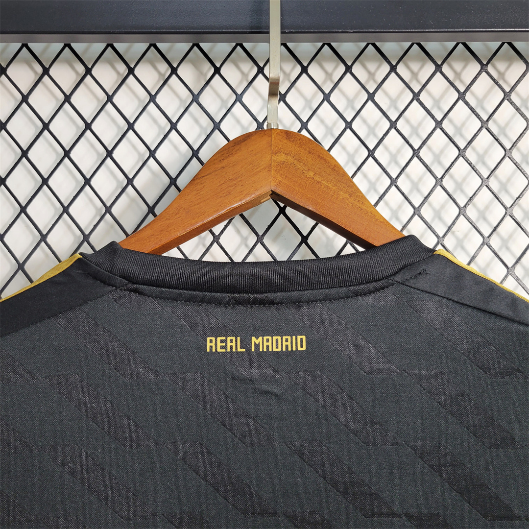 Real Madrid Retro 11-12 Away Jersey