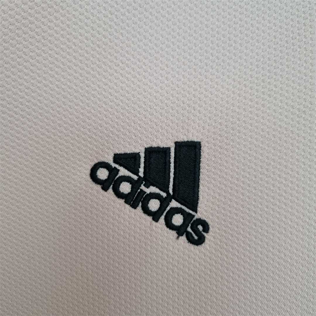 Manchester United Retro 18-19 Away Jersey