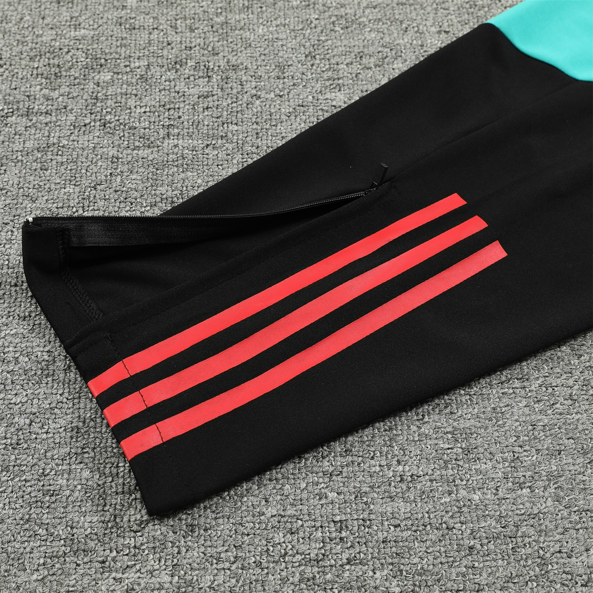 Manchester United 23-24 Long Sleeve Training Set Black