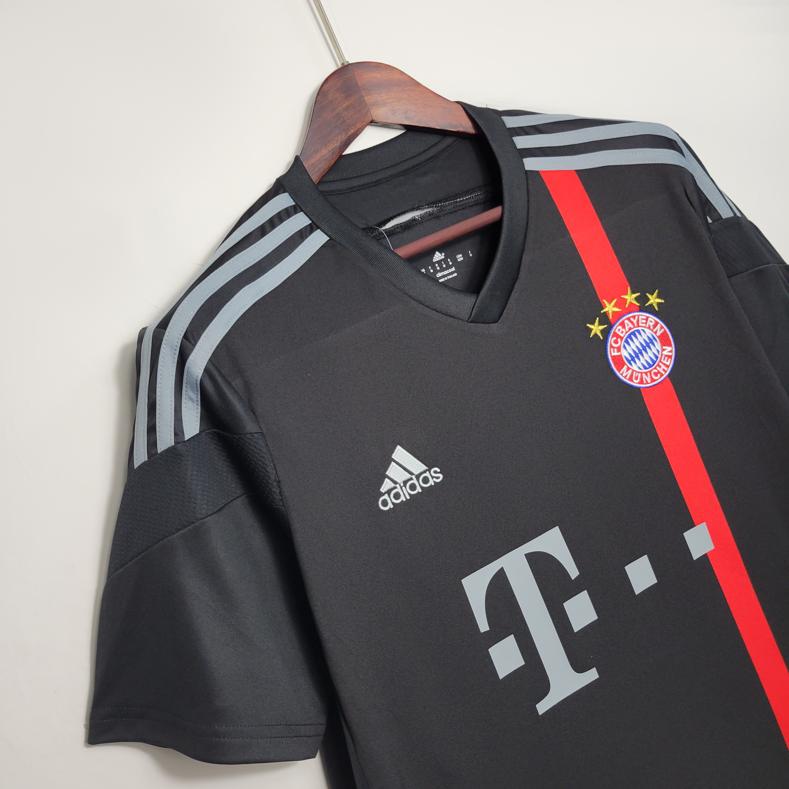 Retro Bayern Munich 14-15 Third Jersey