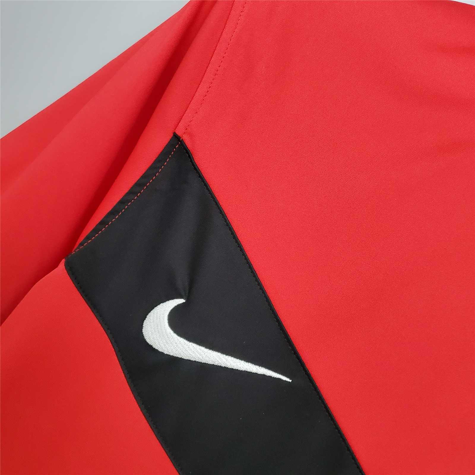Manchester United Retro 09-10 Home Stadium Jersey