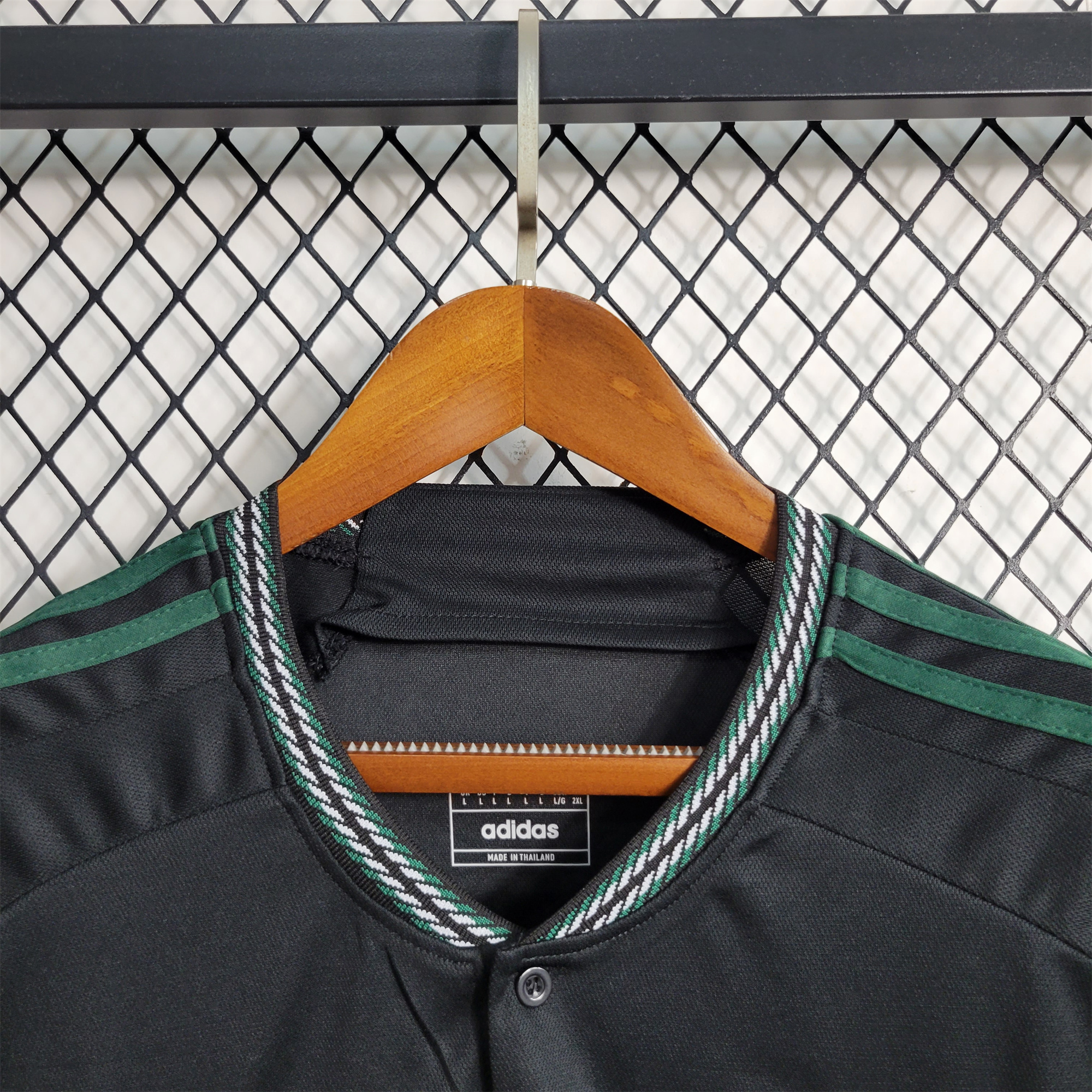 Celtic 23-24 Away Stadium Jersey - Fans Version