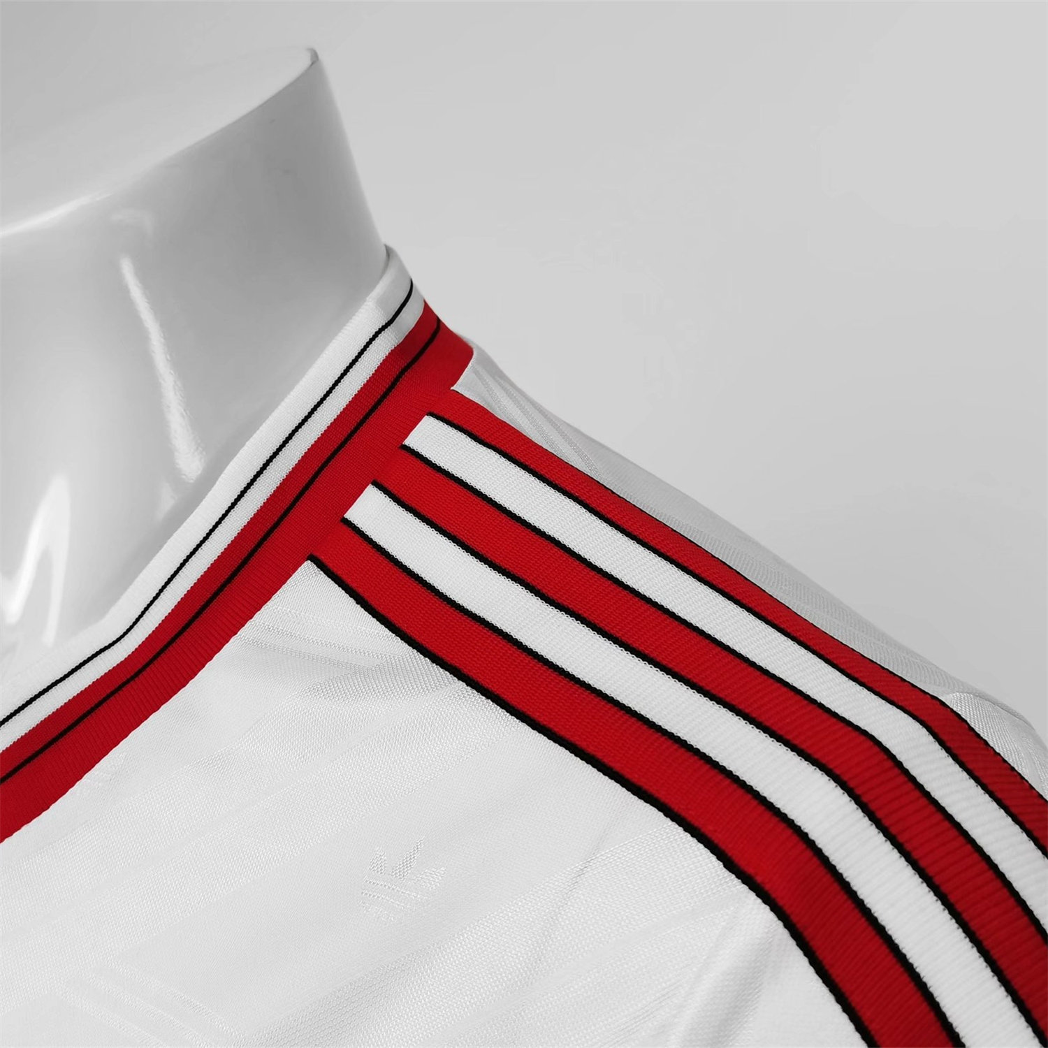 Manchester United Retro 86-88 Away Long Sleeve Jersey