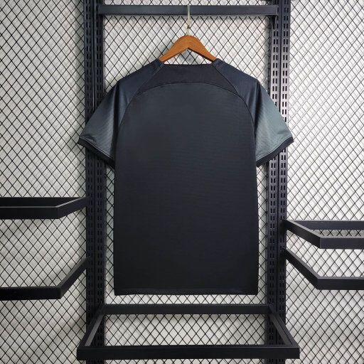 England 23-24 Black Special Editon Jersey - Fans Version