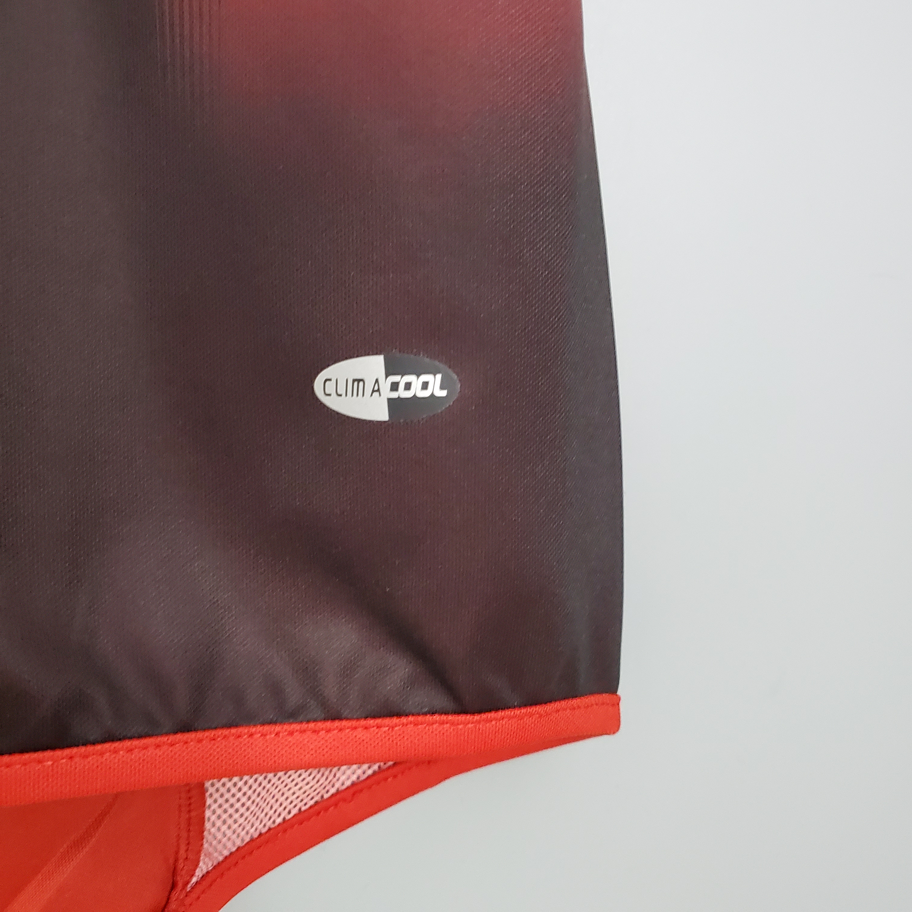 Retro AC Milan 04-05 Home Stadium Jersey