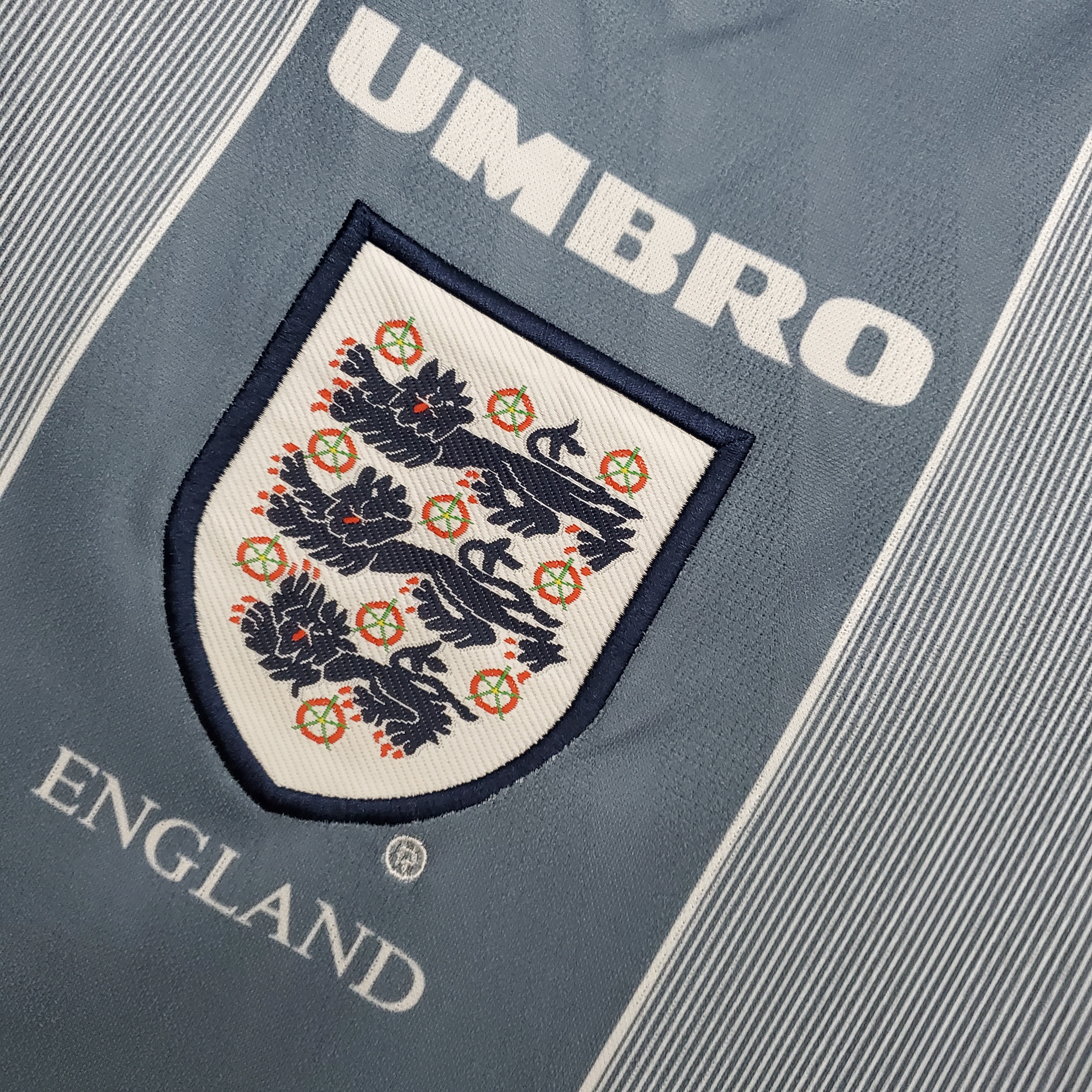 Retro England 1996 Away Stadium Jersey