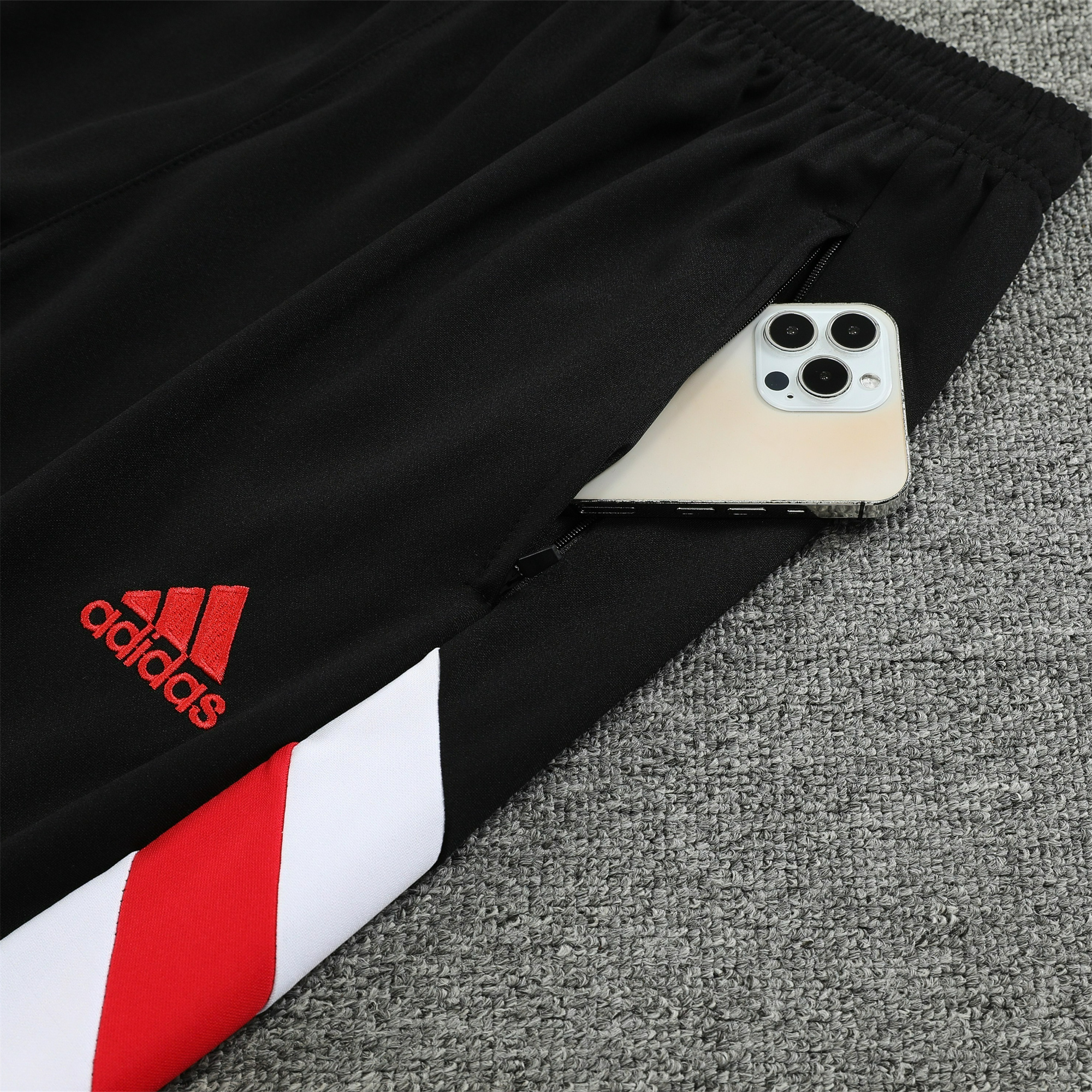 Manchester United 23-24 Long Sleeve Training Set Red