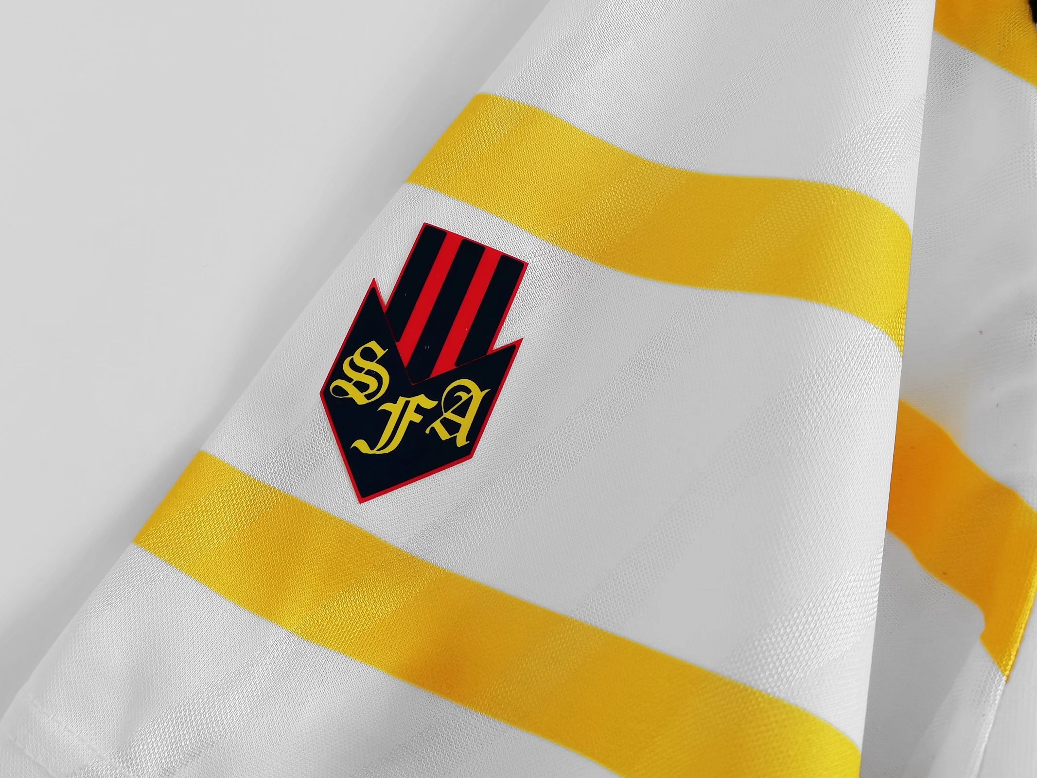 Retro S-c-o.t l.a-n.d 1988-91 Away Jersey - Fans Version