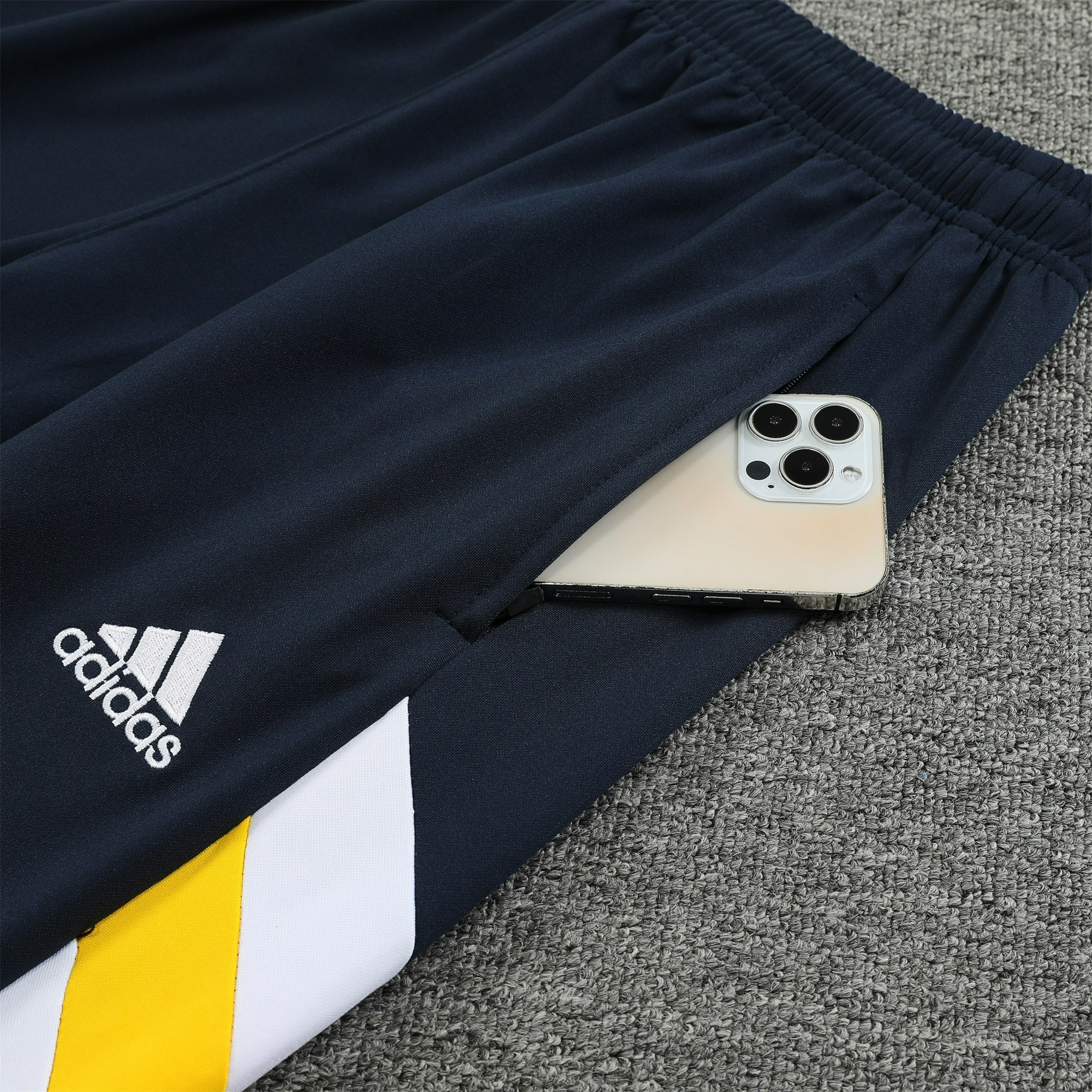 Real Madrid 23-24 Long Sleeve Training Set