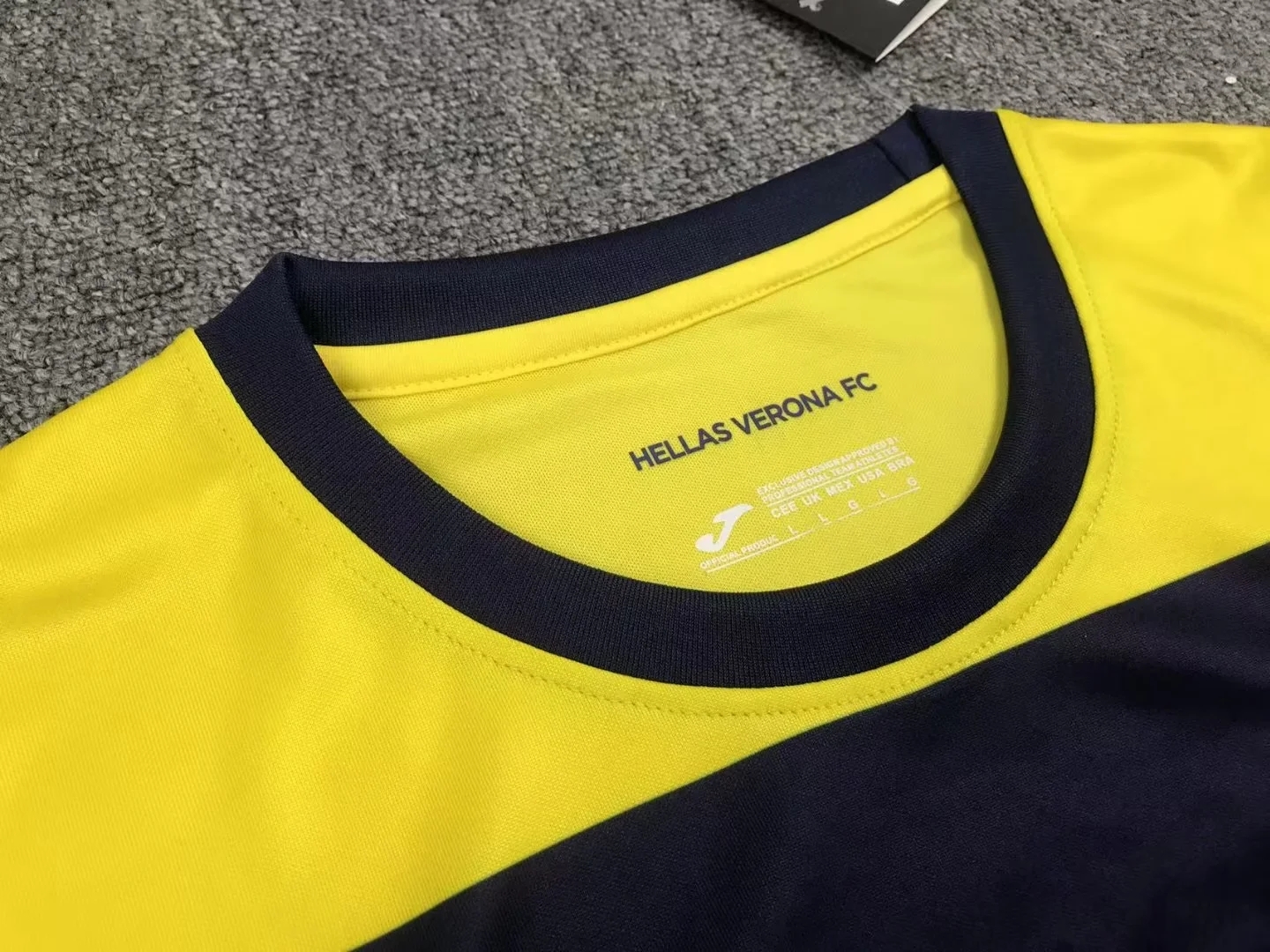 Hellas Verona 23-24 Away Stadium Jersey - Fans Version