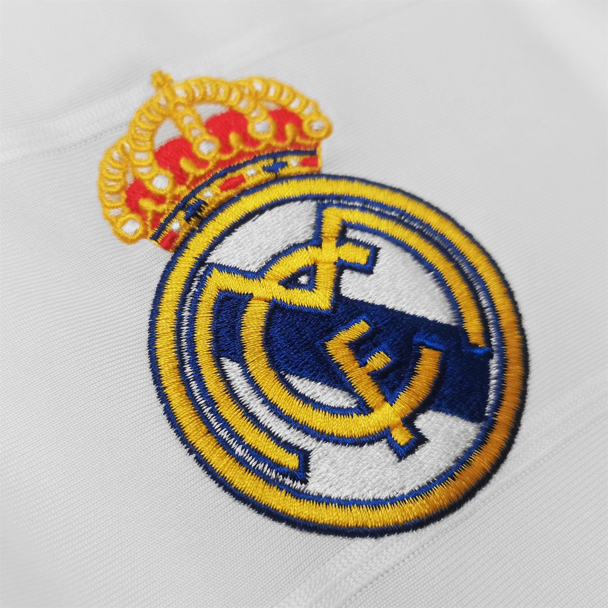 Real Madrid Retro 13-14 Home Stadium Jersey