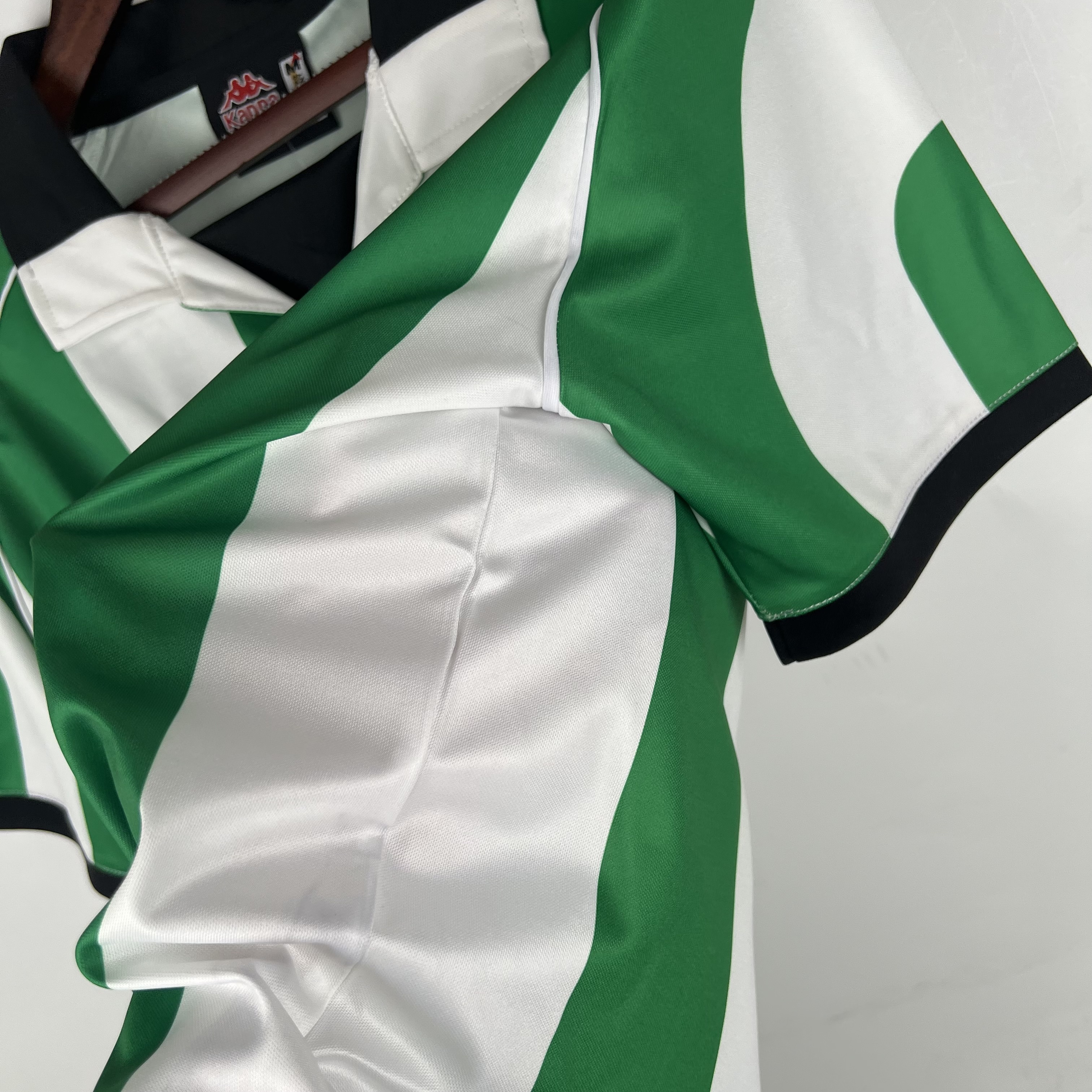Retro Real Betis 1998-99 Home Stadium Jersey