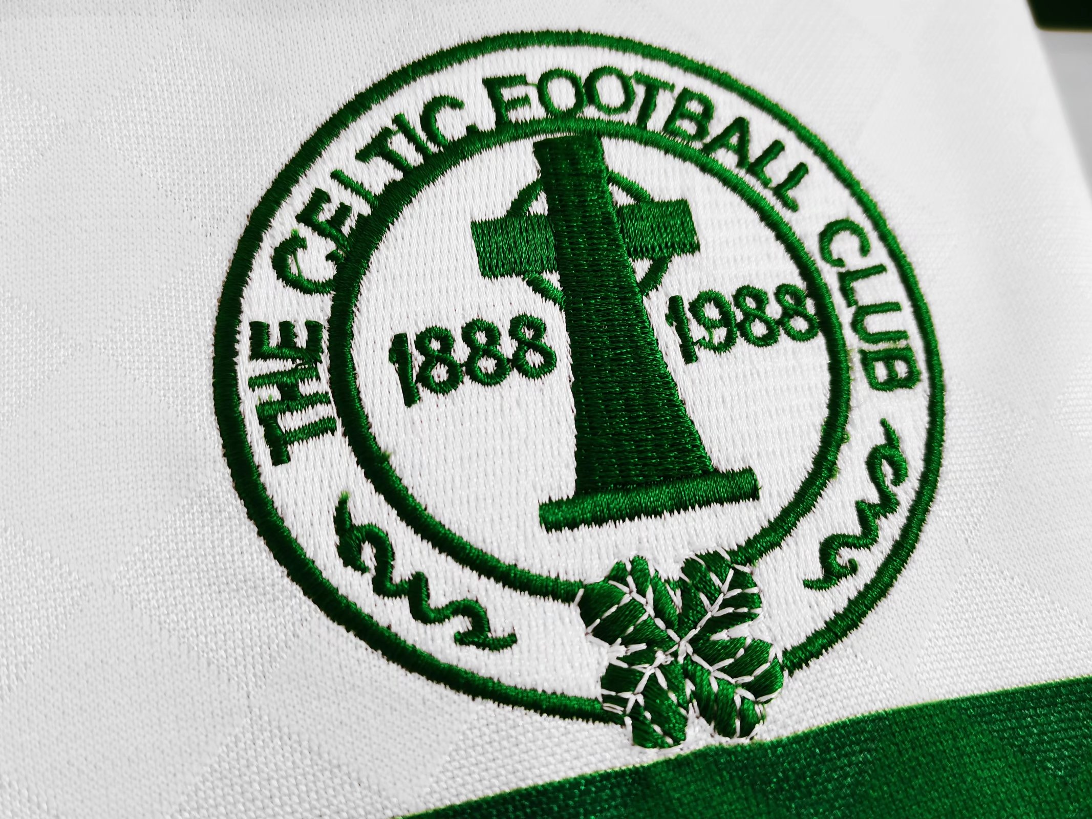 Retro Celtic 1987-88 Home Stadium Jersey
