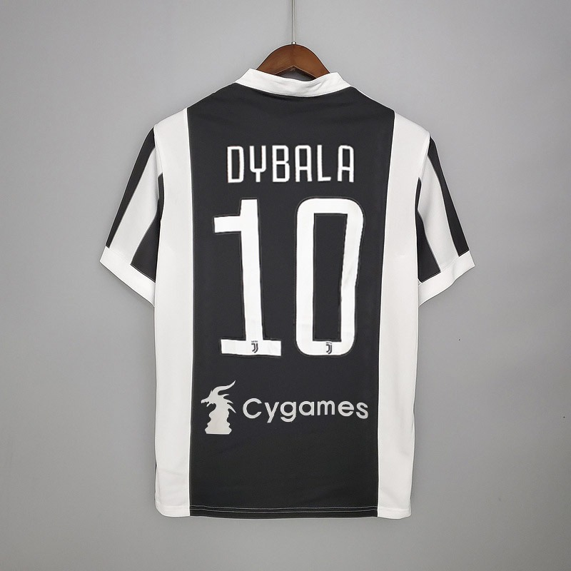 Retro Juventus 2017-18 Home Stadium Jersey