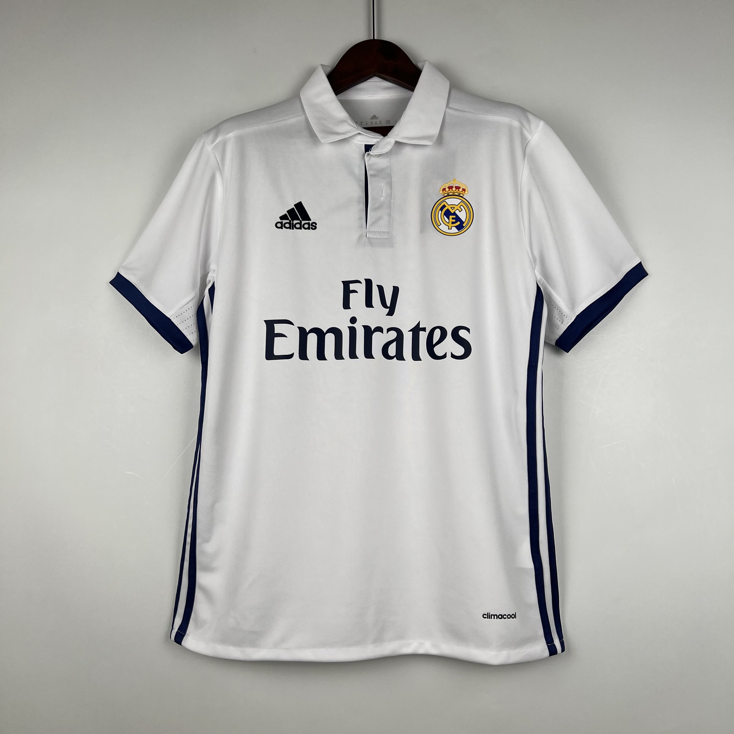 Retro Real Madrid 16-17 Home Stadium Jersey