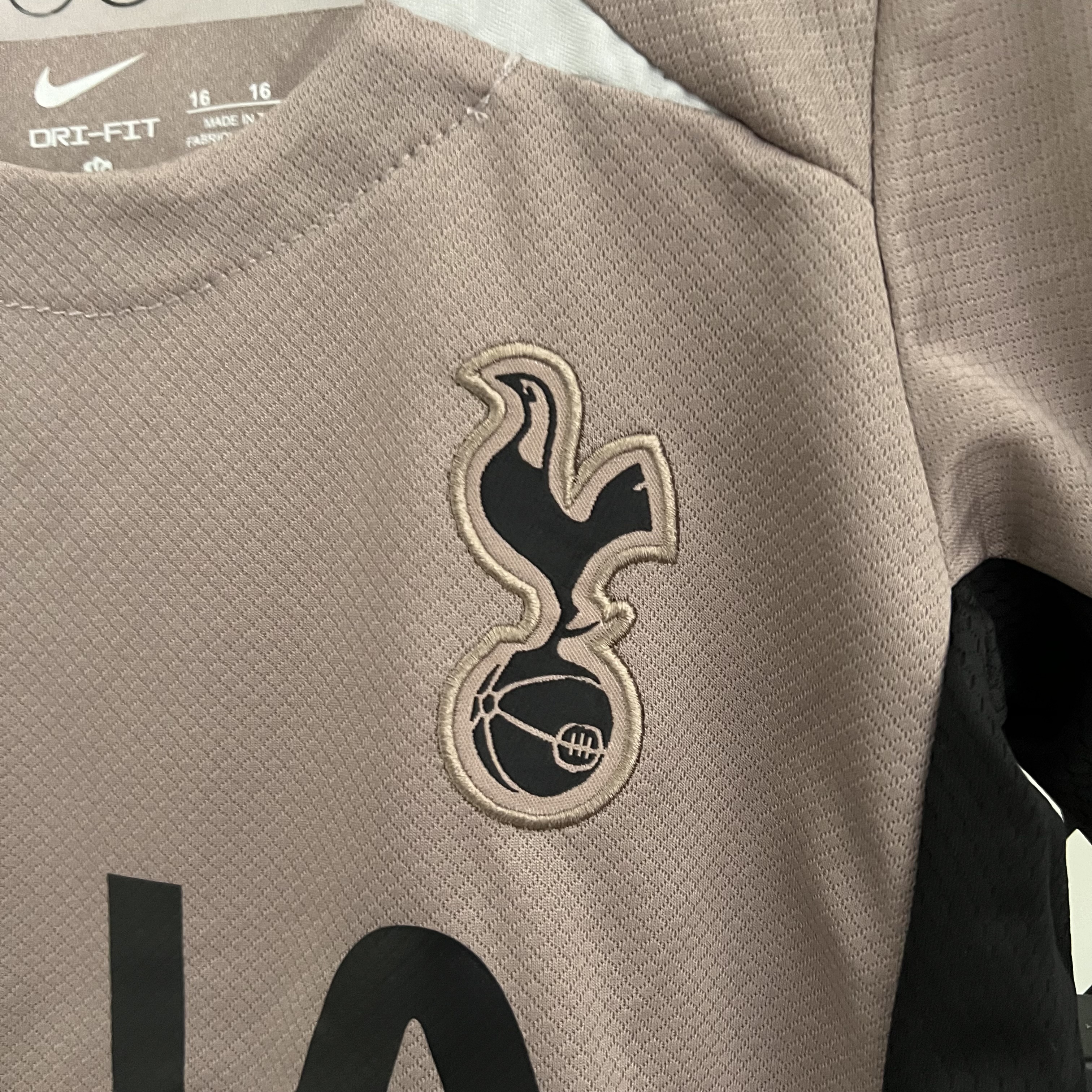 Tottenham Hotspur 23-24 Third Kids Kit