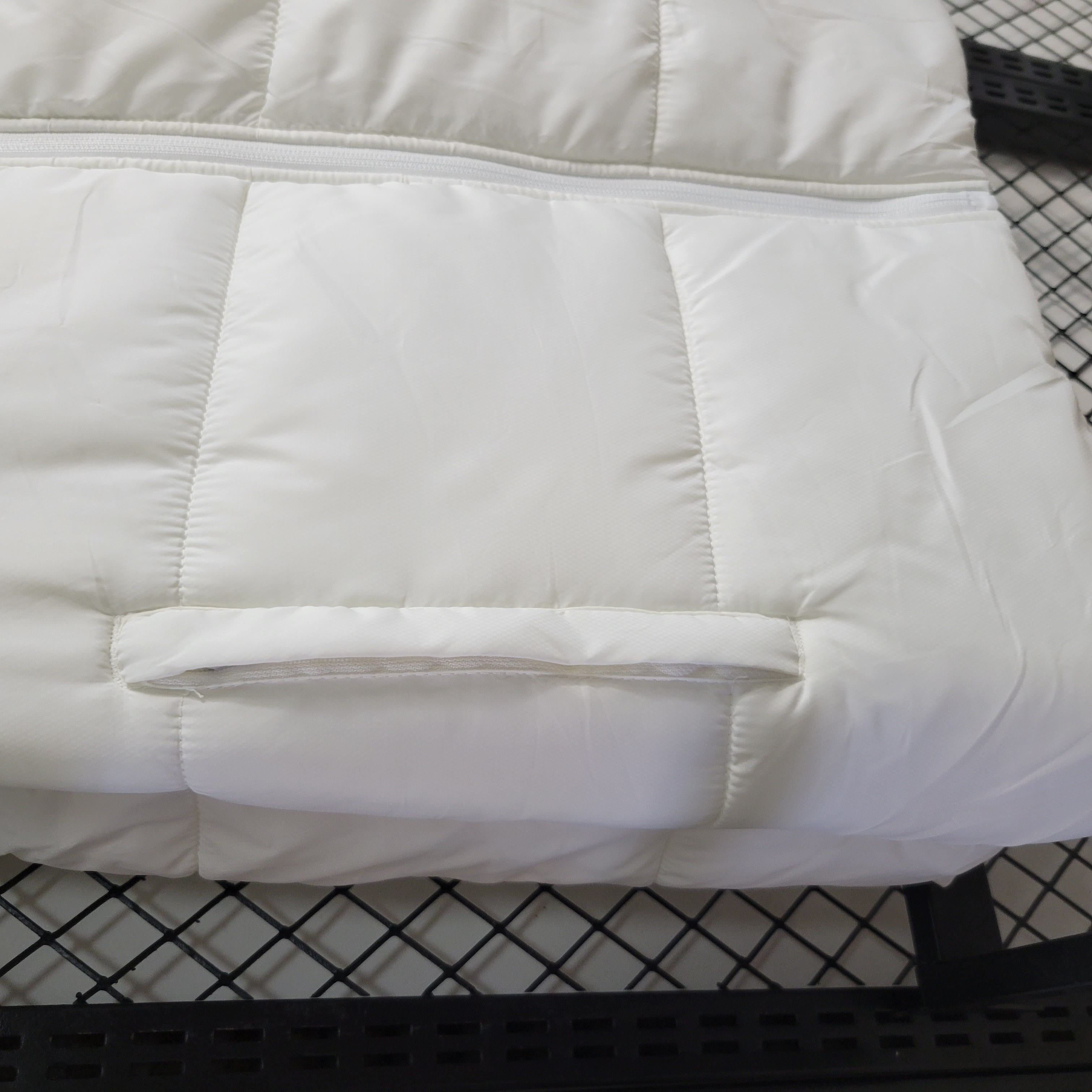 Internacional 23-24 Men's Hooded Thermal Cotton Jacket - White