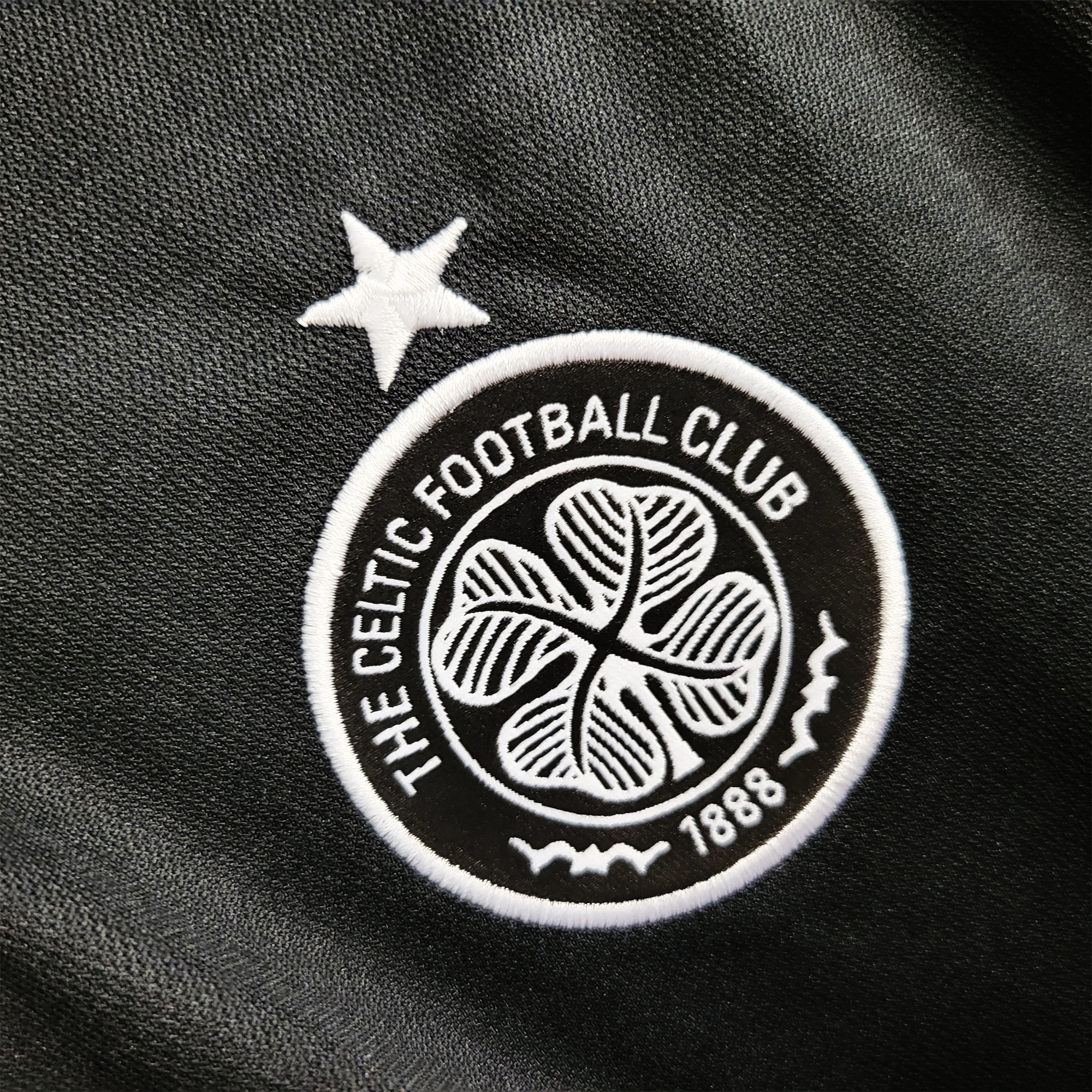 Celtic 23-24 Away Stadium Jersey - Fans Version