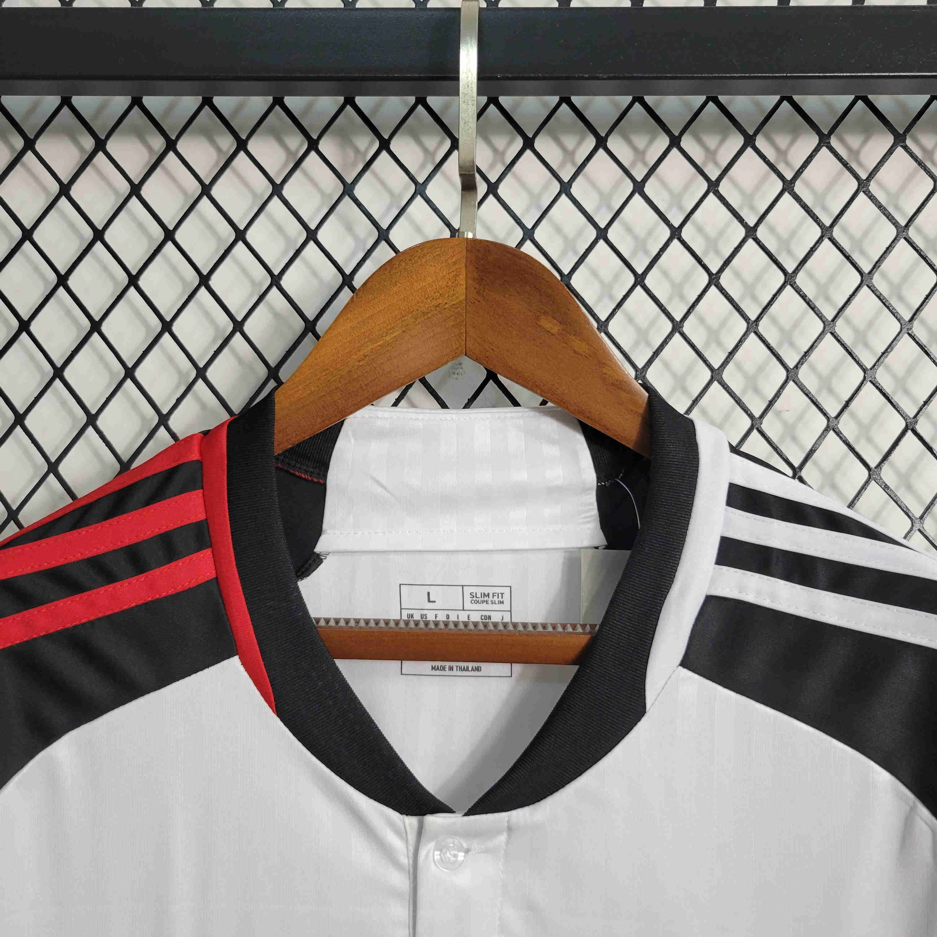 Fulham 23-24 Home Jersey - Fans Version