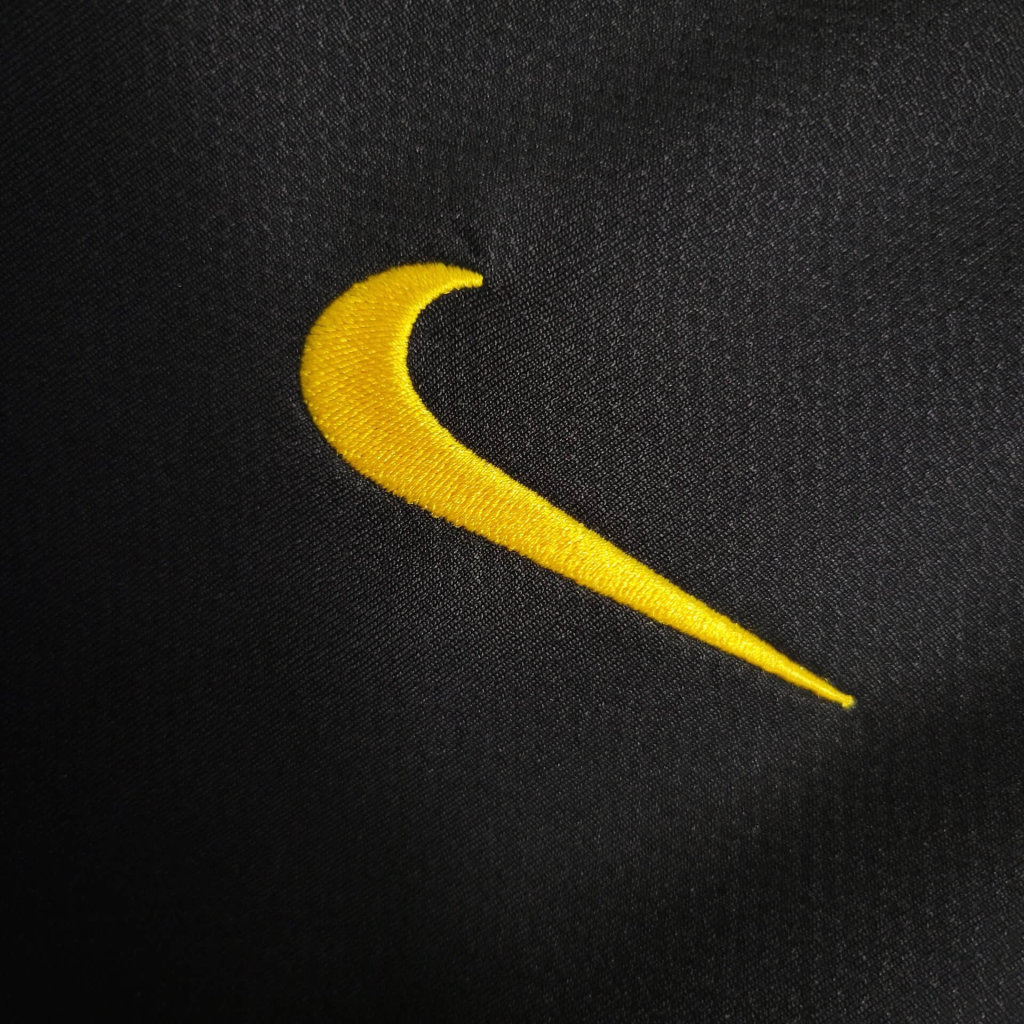 Retro Portugal 2006 Away Stadium Jersey